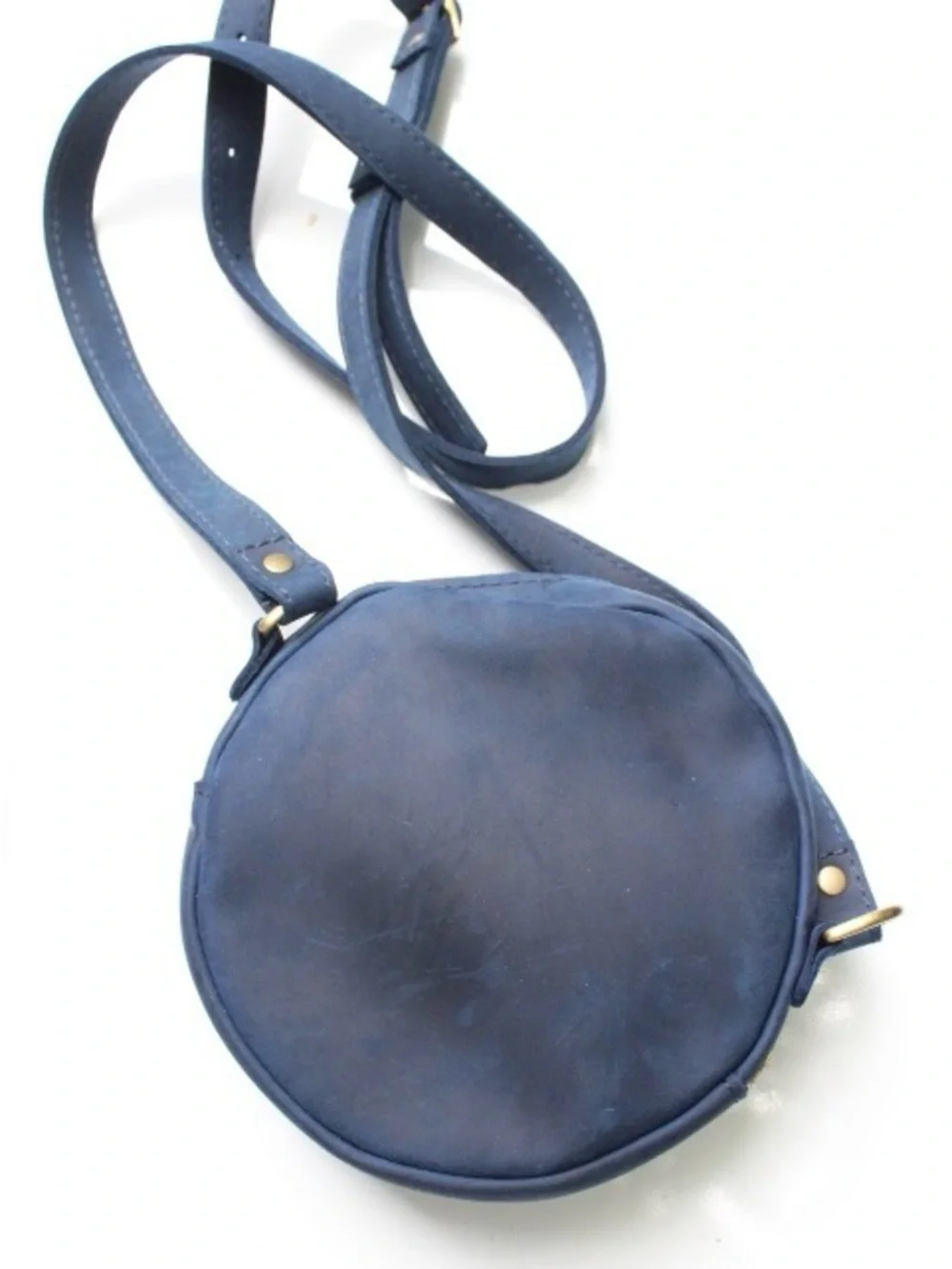 NWOT Portland leather Goods circle cross body bag